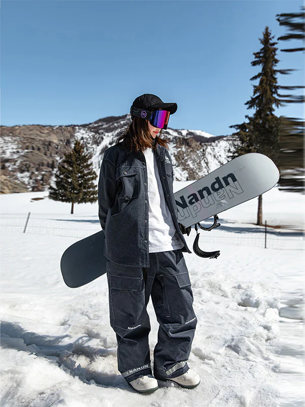 Women's Nandn Protect Snowboard Coach Jacket - Image 11